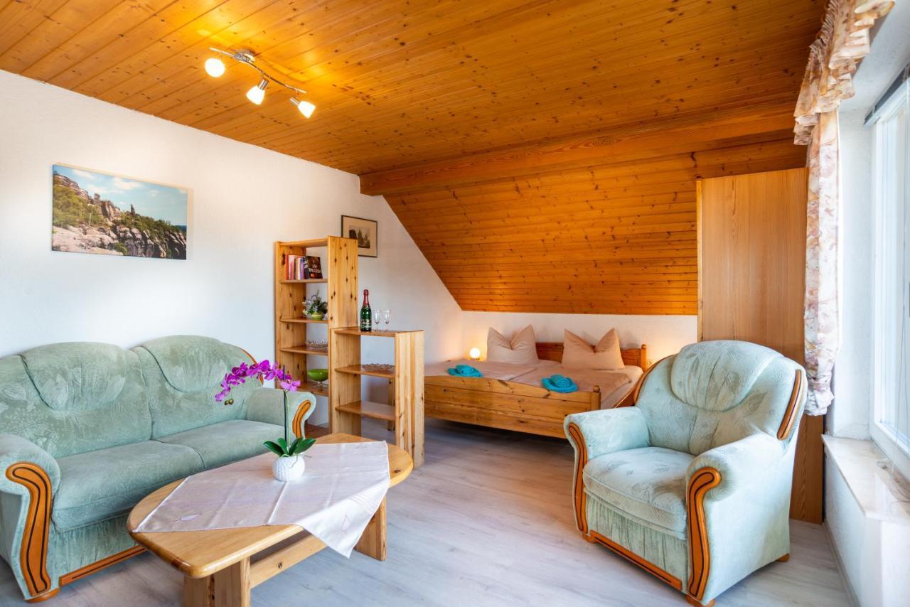 Pension Am Weinberg Saechsische Schweiz Mittelndorf ภายนอก รูปภาพ