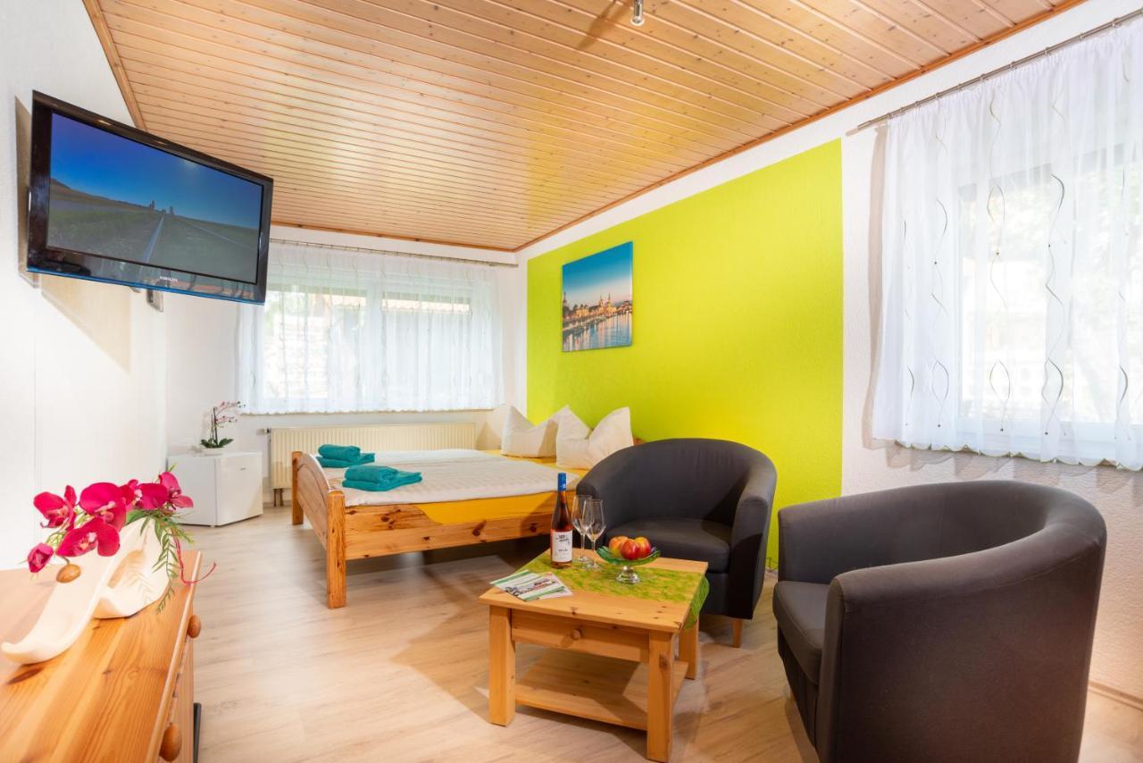 Pension Am Weinberg Saechsische Schweiz Mittelndorf ภายนอก รูปภาพ